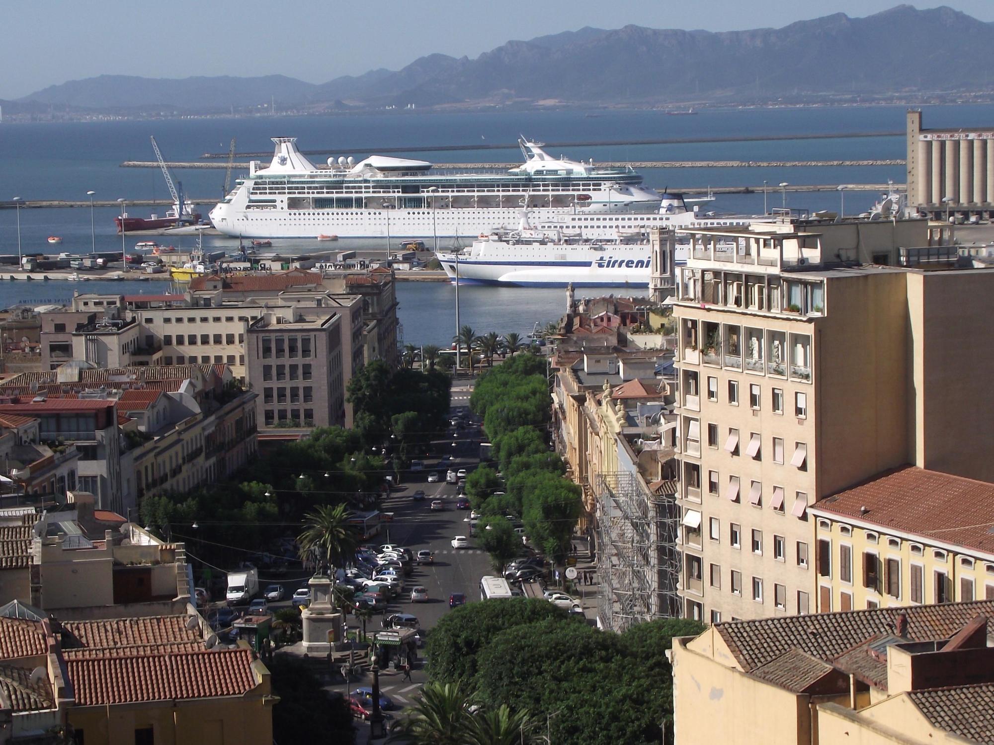 Cagliari Affittacamere Castello Exterior foto